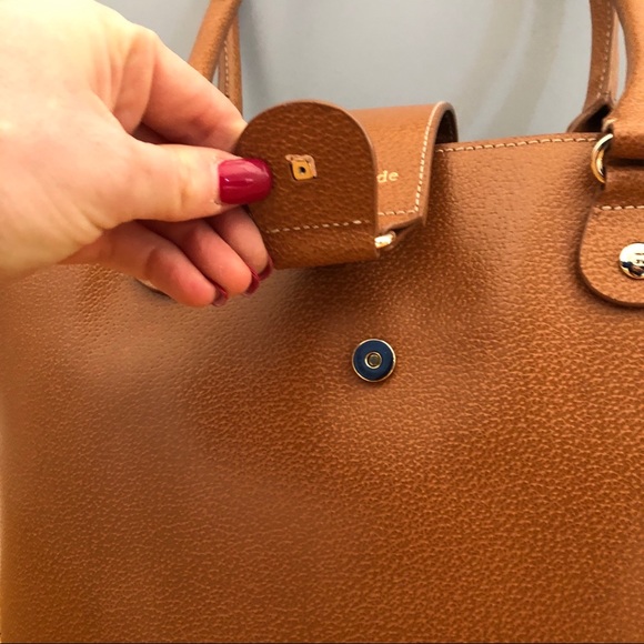 Kate Spade Classic Leather Bucket Tote - Picture 8 of 8
